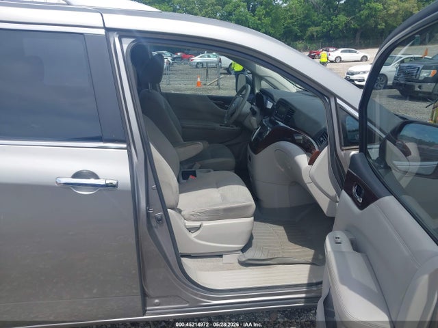 Nissan Quest S