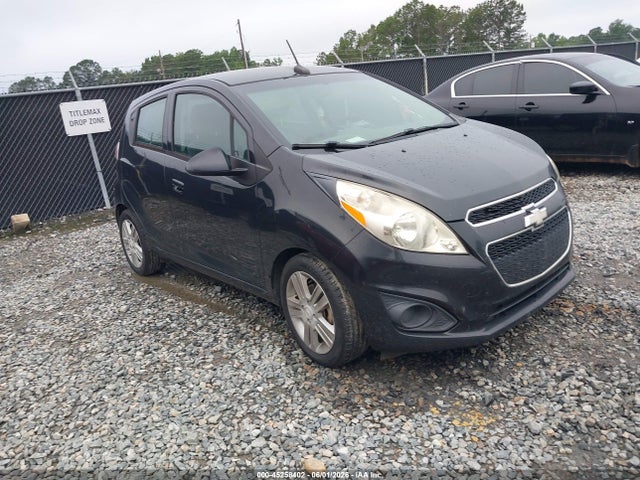 Salvage Chevrolet Spark Image