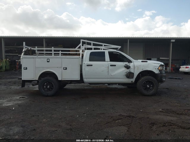 Ram 3500 Tradesman  4x4 8' Box