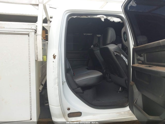 Ram 3500 Tradesman  4x4 8' Box
