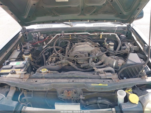 Nissan Frontier Se-v6