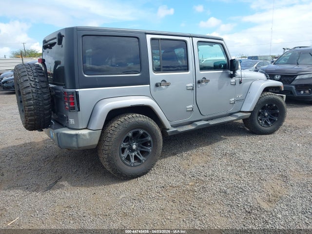 Jeep Wrangler Sahara 4x4