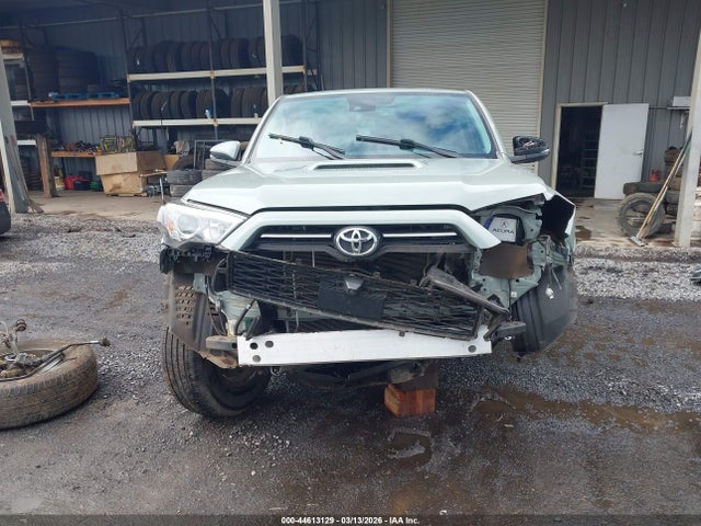 Toyota 4Runner Trd Off Road Premium