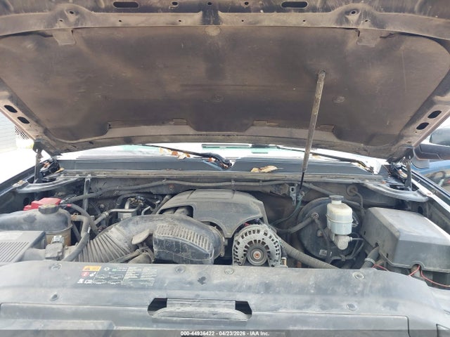 Chevrolet Suburban 1500 Lt