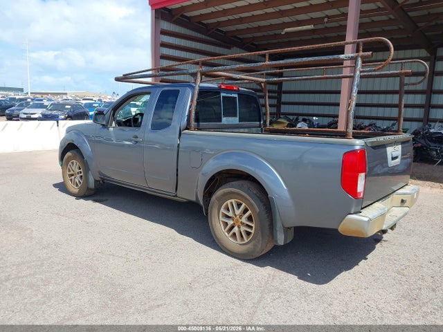 Nissan Frontier Sv