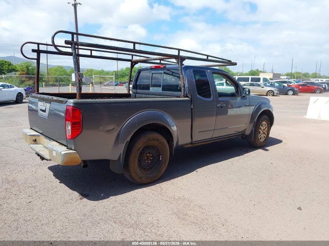 Nissan Frontier Sv