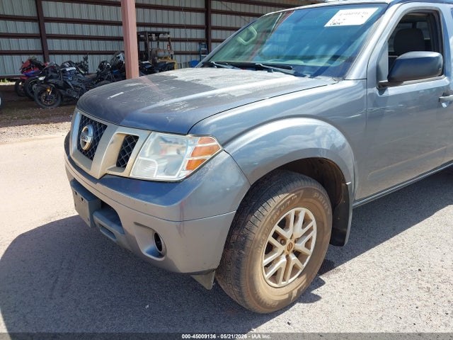 Nissan Frontier Sv