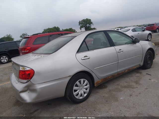 Toyota Camry Std