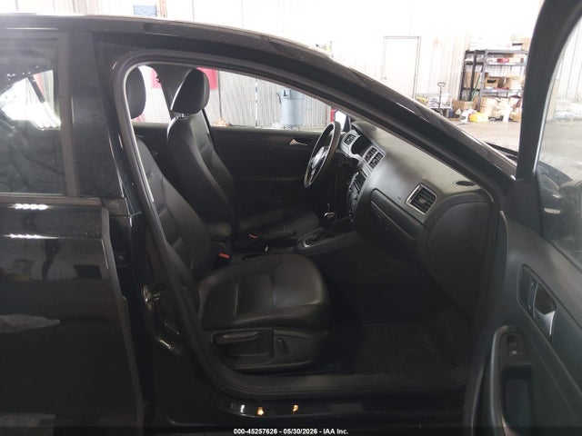Volkswagen Jetta 1.8t Se