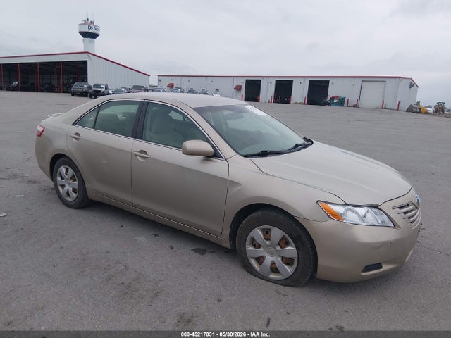Salvage Toyota Camry Image