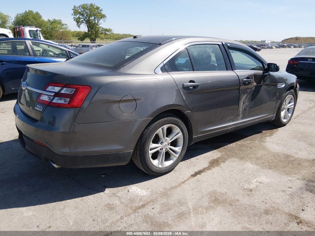 Ford Taurus Sel