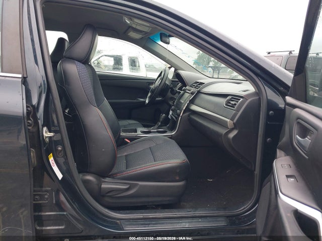 Toyota Camry Se