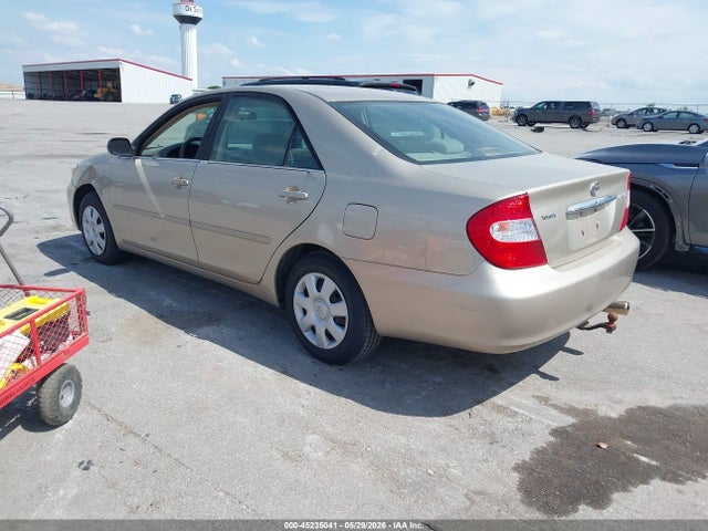 Toyota Camry Le