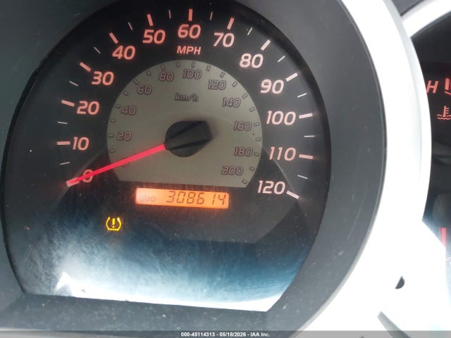 Toyota Tacoma Base V6
