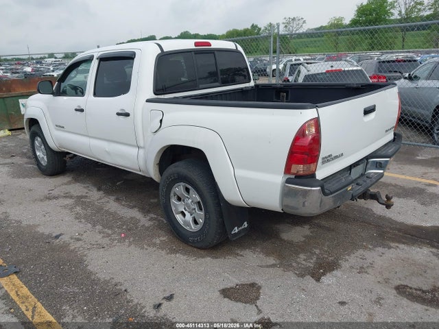 Toyota Tacoma Base V6