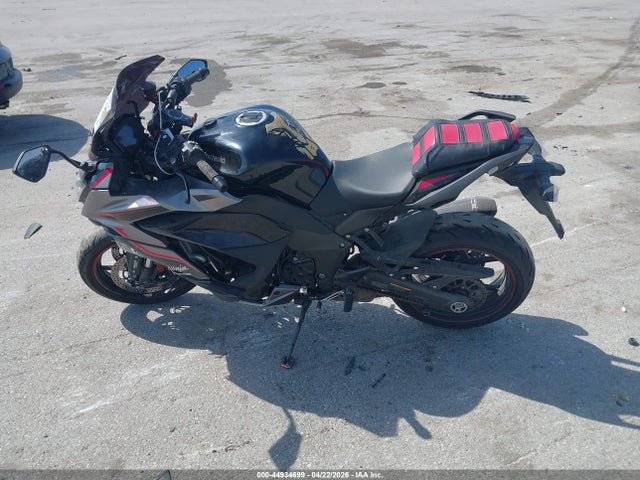Kawasaki Zx1002 K