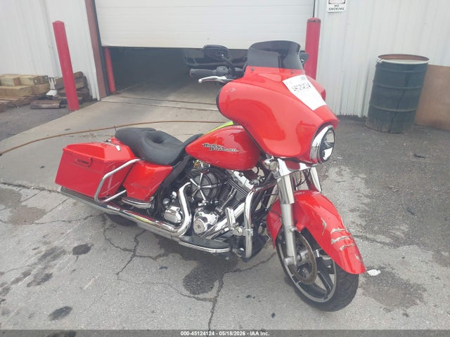 Salvage Harley-Davidson Flhx Image