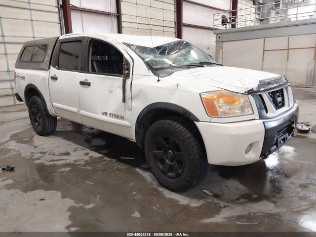 Salvage Nissan Titan Image