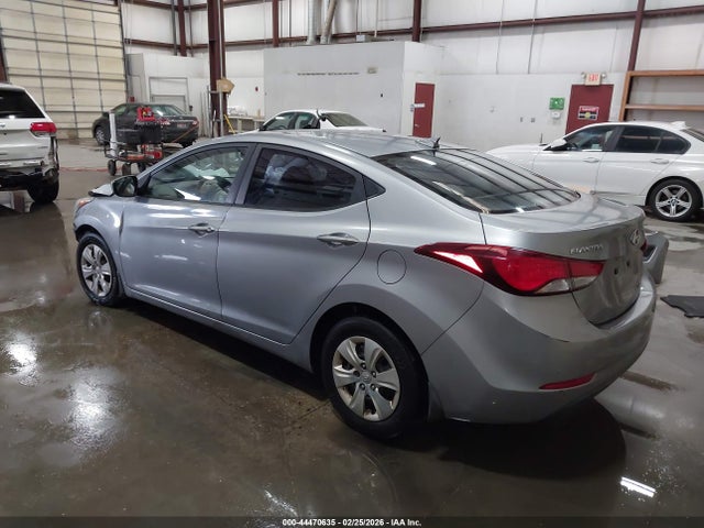 Hyundai ELANTRA Se