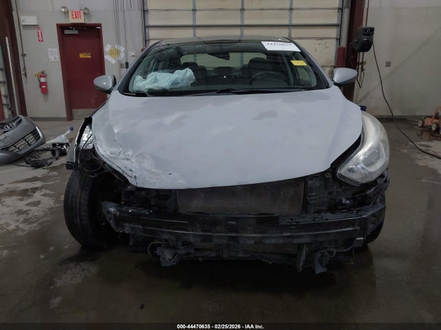 Hyundai ELANTRA Se