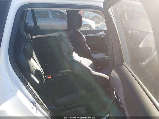 Volvo XC90 T5 Momentum