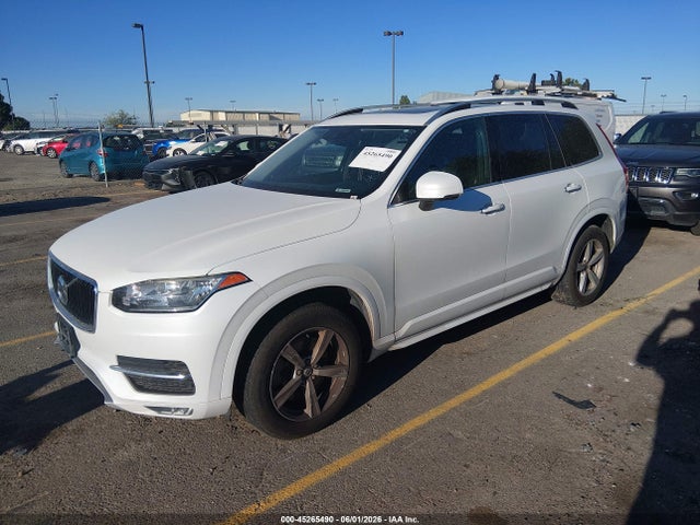 Volvo XC90 T5 Momentum