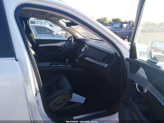 Volvo XC90 T5 Momentum