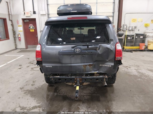 Toyota 4Runner Sport V6