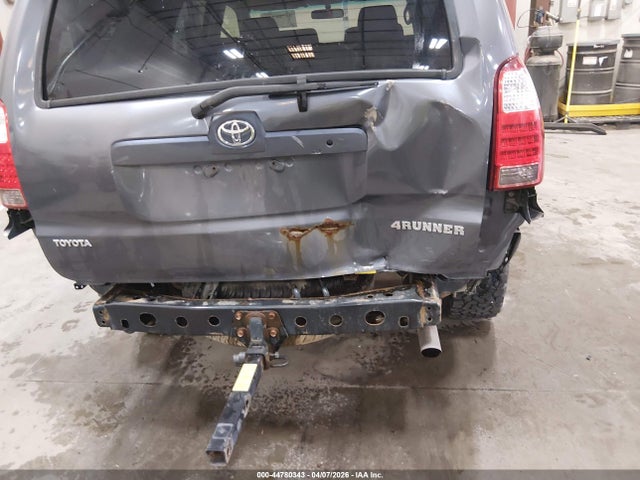 Toyota 4Runner Sport V6