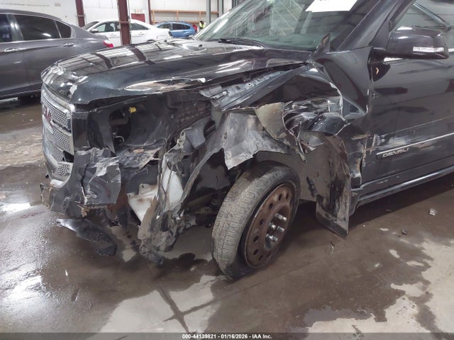 GMC Acadia Denali