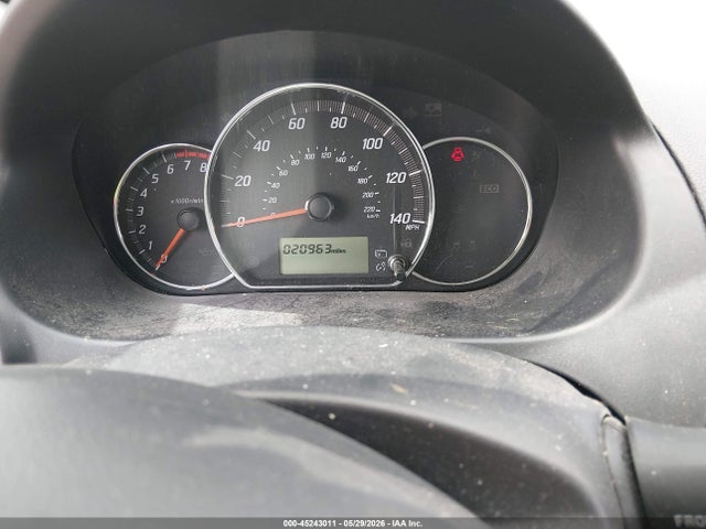 Mitsubishi Mirage Se