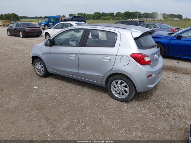Mitsubishi Mirage Se