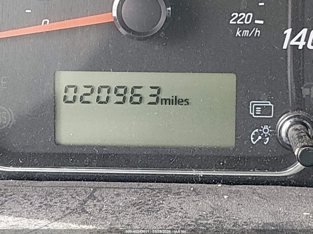 Mitsubishi Mirage Se