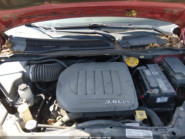 Chrysler Town & Country Touring-l