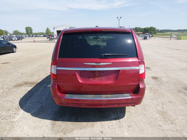 Chrysler Town & Country Touring-l