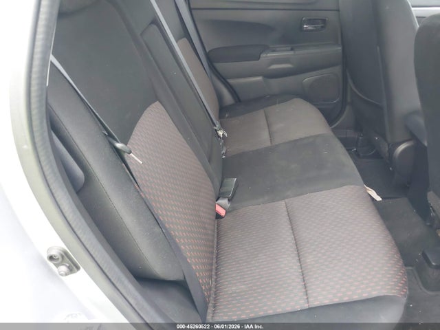 Mitsubishi Outlander 2.0 Le