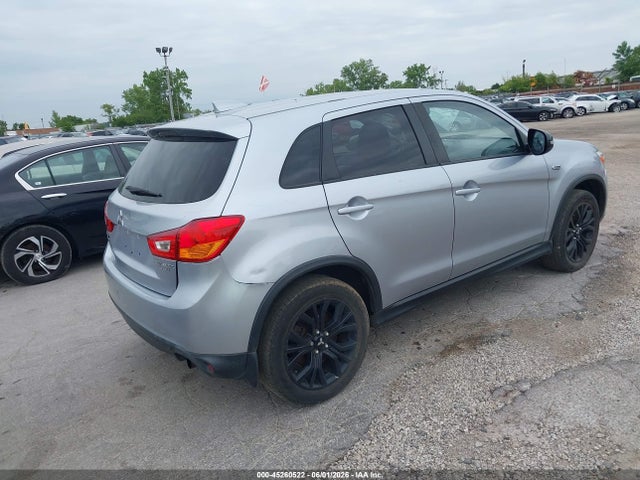 Mitsubishi Outlander 2.0 Le