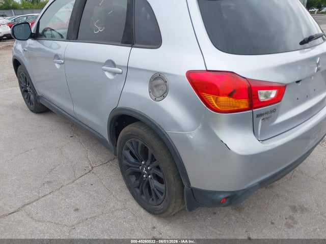 Mitsubishi Outlander 2.0 Le