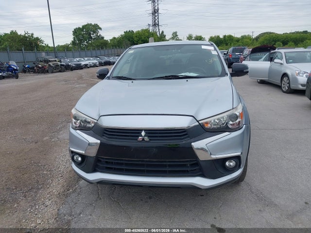 Mitsubishi Outlander 2.0 Le