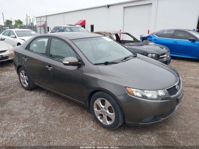 Salvage Kia Forte Image