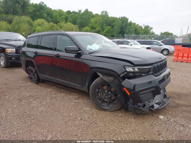 Salvage Jeep Grand Cherokee Image