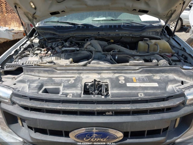 Ford F-550 Xl