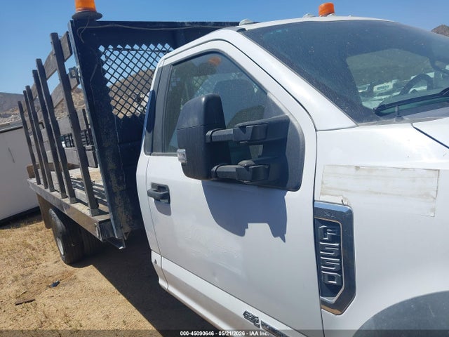 Ford F-550 Xl