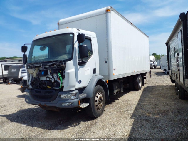 Kenworth K100e