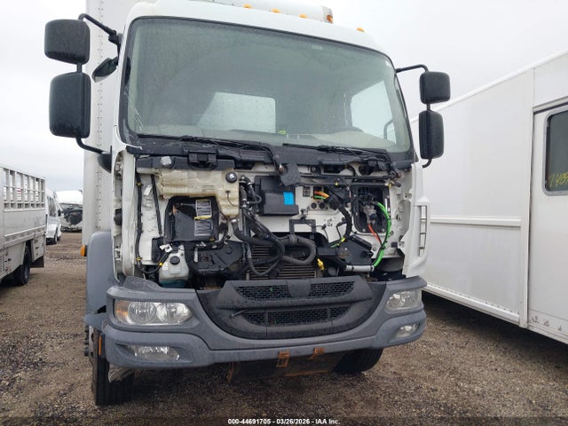 Kenworth K100e
