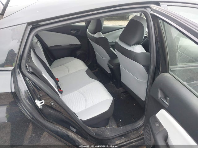 Toyota Prius Two