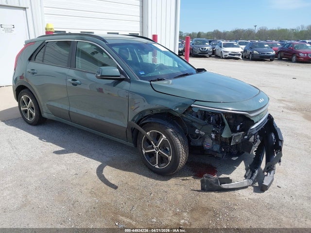 Salvage Kia Niro Image
