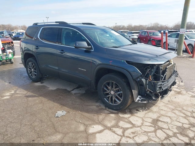 Salvage GMC Acadia Image