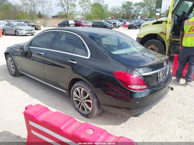 Mercedes-Benz C-Class 4matic