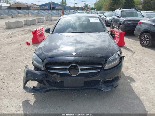 Mercedes-Benz C-Class 4matic